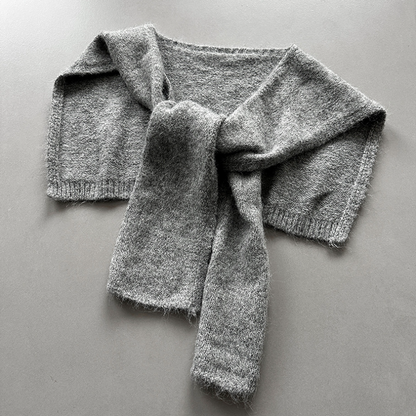 【11/7(金)PM12:00～販売START】ニットショール付きVネックプルオーバー