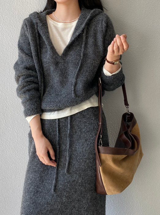 モヘアライクフーディーニットセットアップ