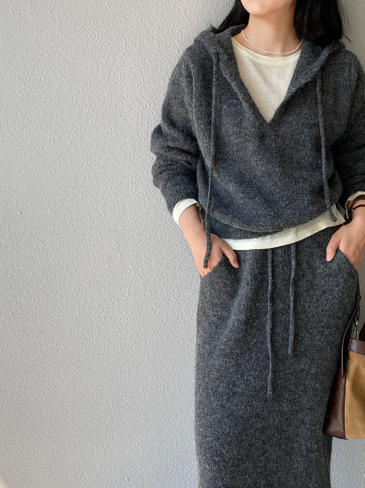 モヘアライクフーディーニットセットアップ