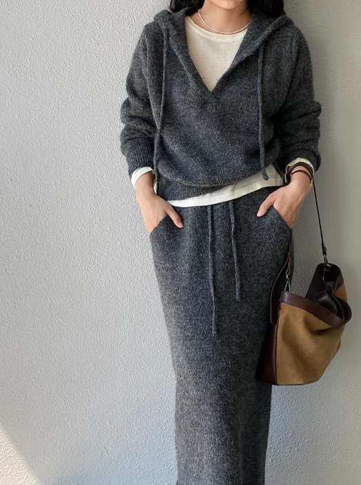 モヘアライクフーディーニットセットアップ