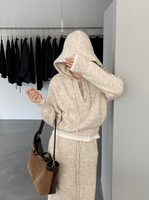 モヘアライクフーディーニットセットアップ