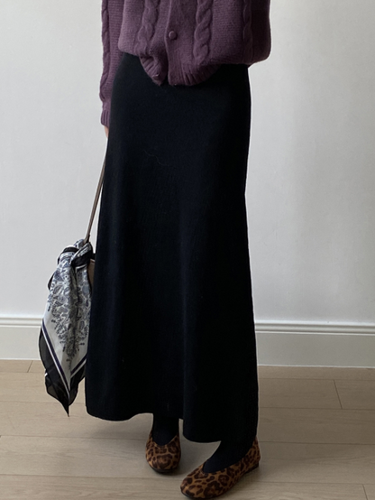 ニットナローロングスカート