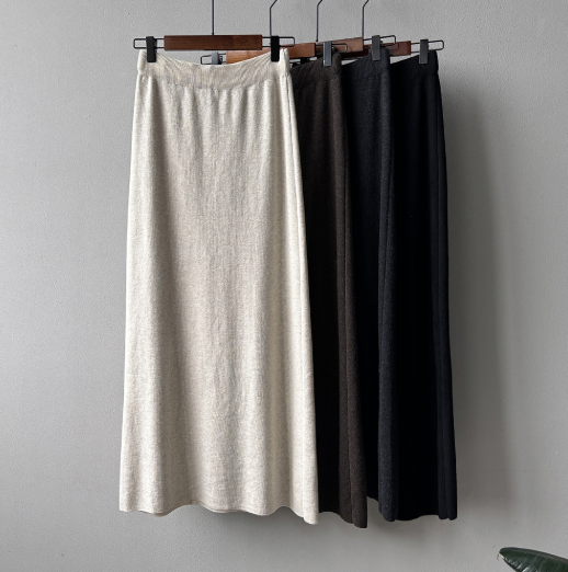 ニットナローロングスカート