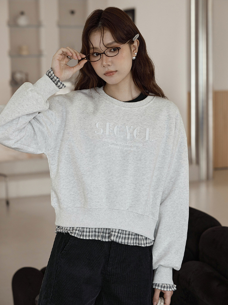 ショート丈ロゴスウェット