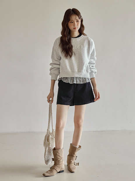 ショート丈ロゴスウェット