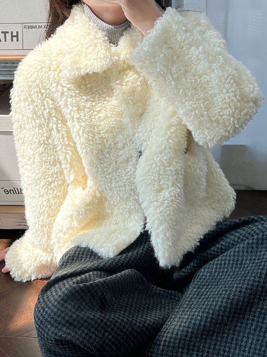 ボアシャギーショートジャケット