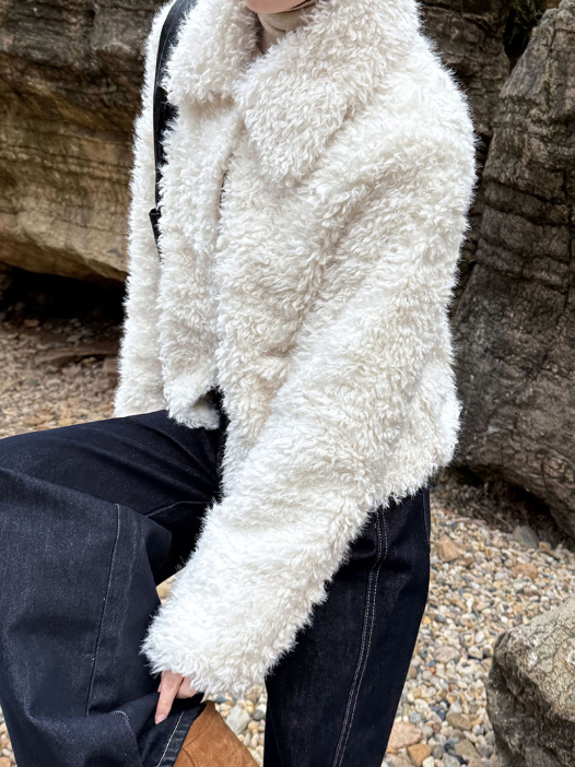 ボアシャギーショートジャケット