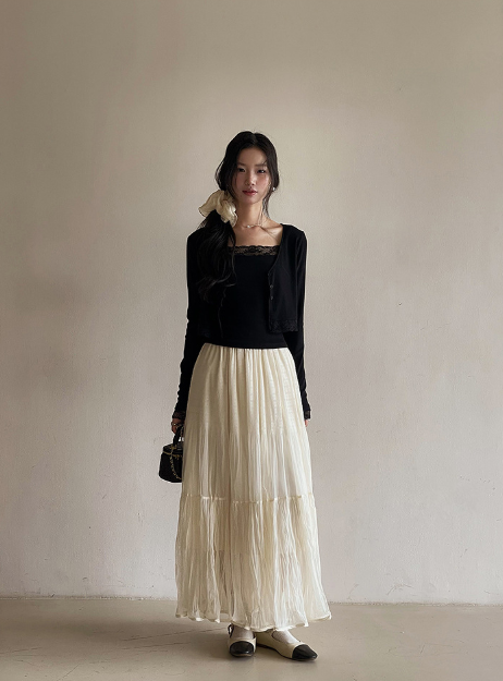 ［ SET ］モヘアライクフェザーニットプルオーバー × ティアードシフォンロングスカート