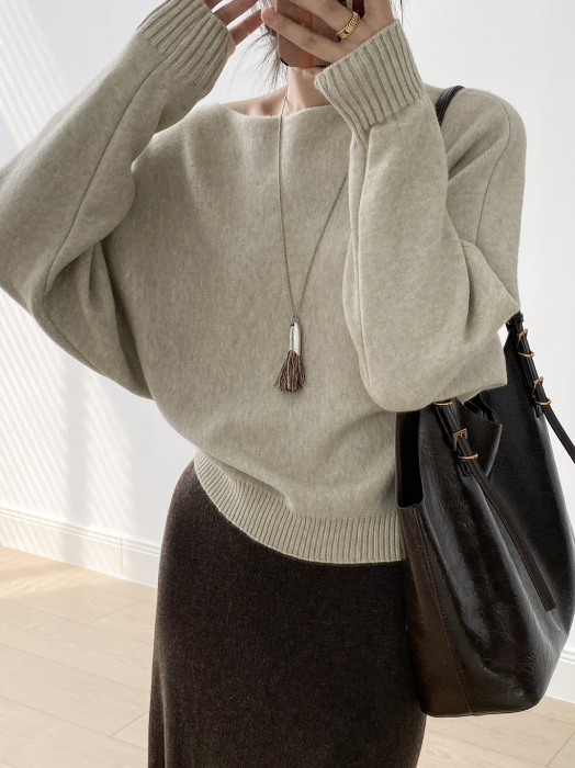 シンプルワンショルニット