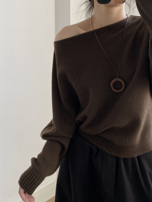 シンプルワンショルニット