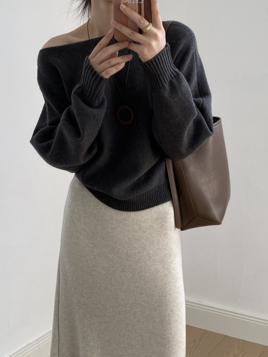 シンプルワンショルニット