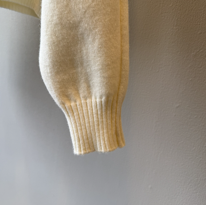 シンプルワンショルニット