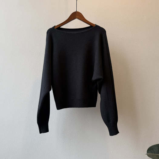 シンプルワンショルニット