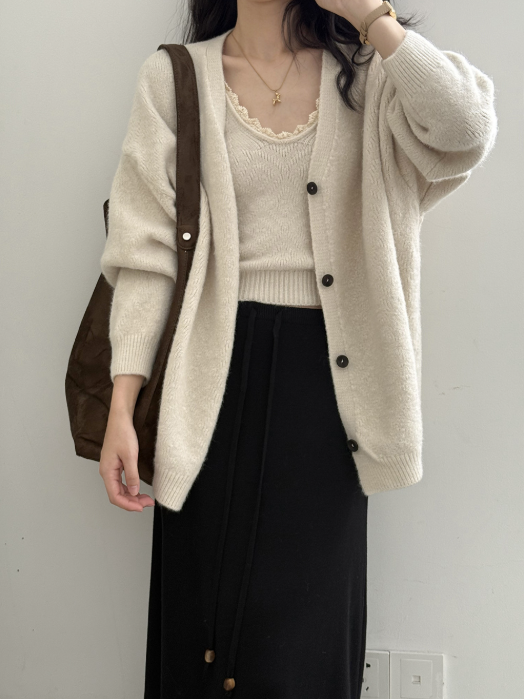 ソフトタッチニットカーデ＆レーストリムキャミトップセット