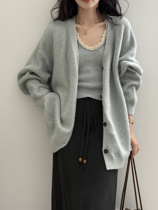 ソフトタッチニットカーデ＆レーストリムキャミトップセット