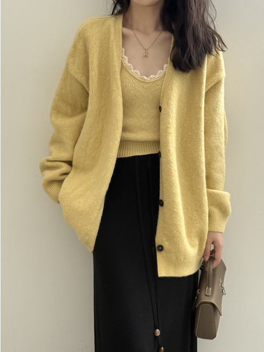 ソフトタッチニットカーデ＆レーストリムキャミトップセット