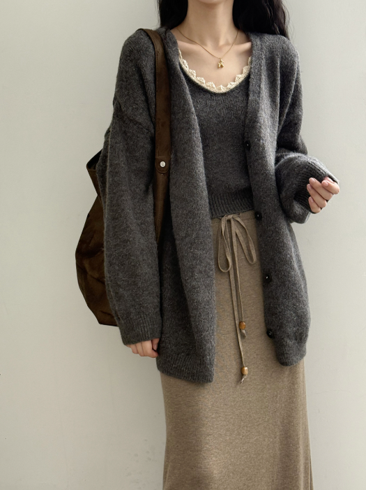 ソフトタッチニットカーデ＆レーストリムキャミトップセット