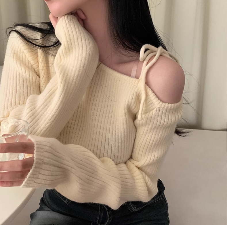 アシメショルダーリボンリブニットトップス