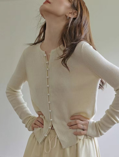 パールボタンリブニットカーデトップス