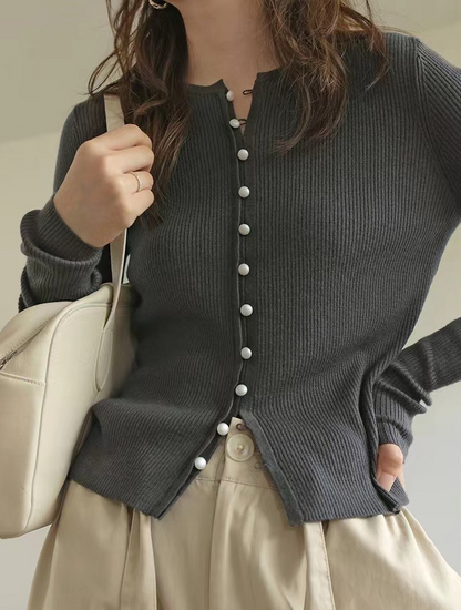 パールボタンリブニットカーデトップス