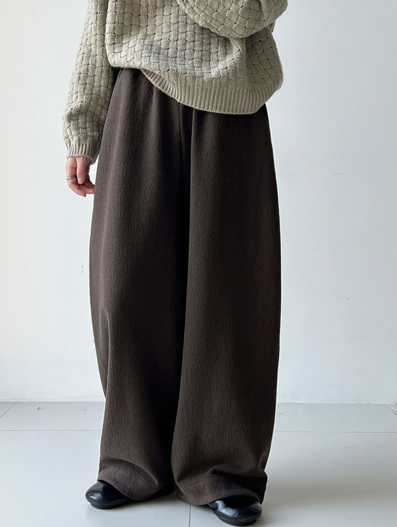 ボリュームワイドパンツ