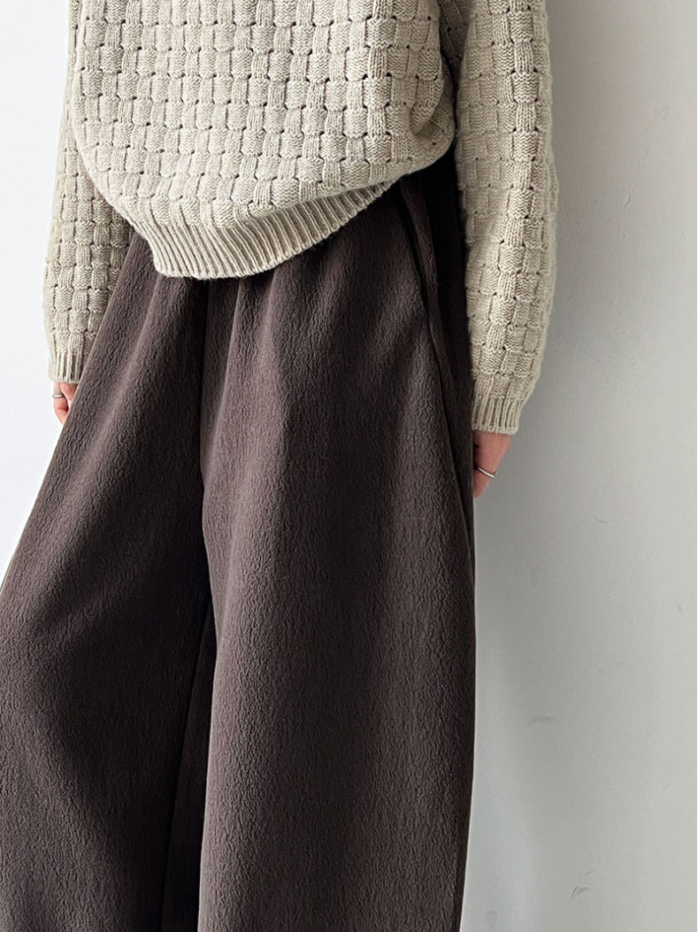 ボリュームワイドパンツ