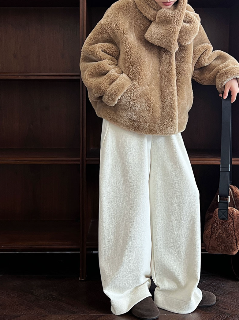 ボリュームワイドパンツ