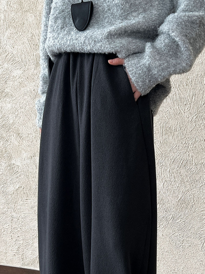 ボリュームワイドパンツ