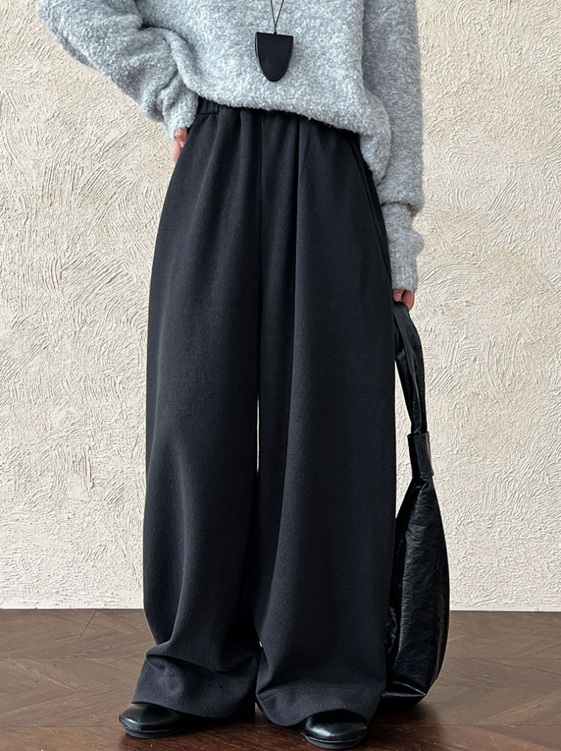 ボリュームワイドパンツ