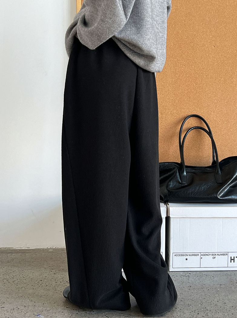 ボリュームワイドパンツ