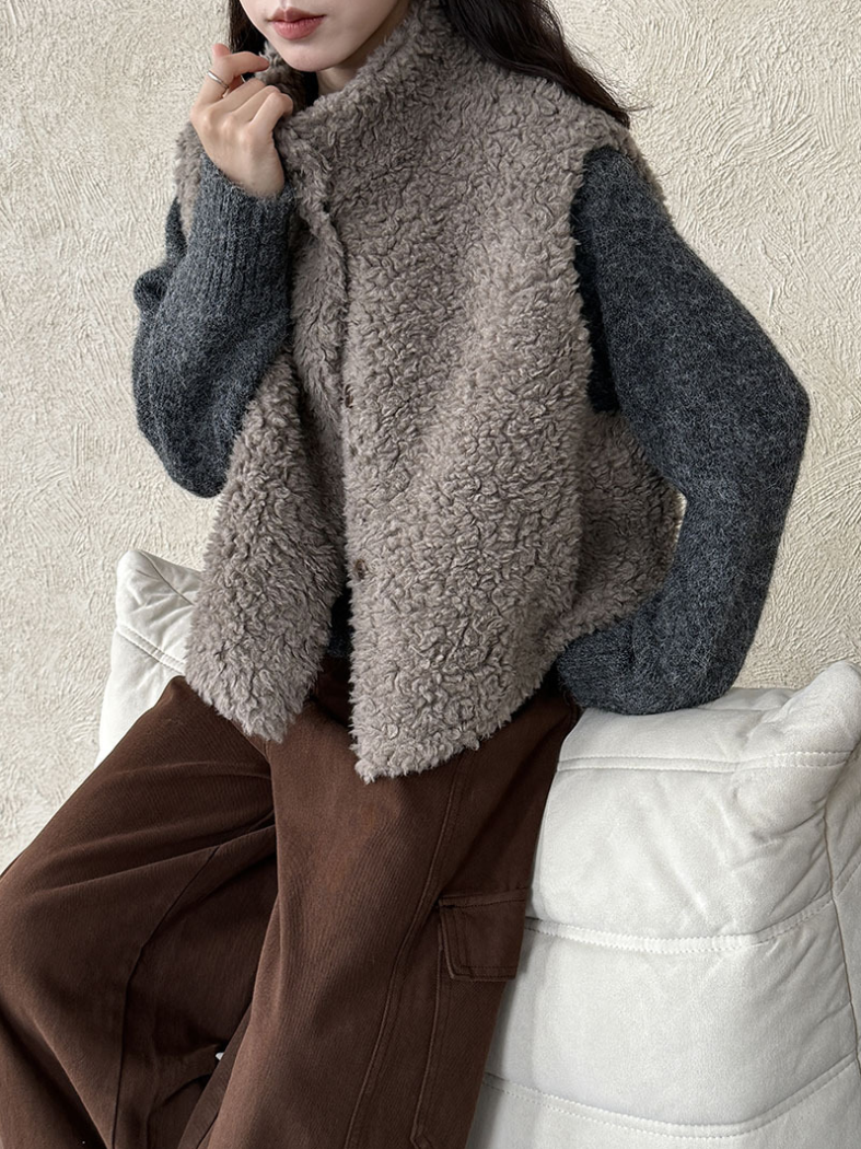 ムートンタッチショートベスト