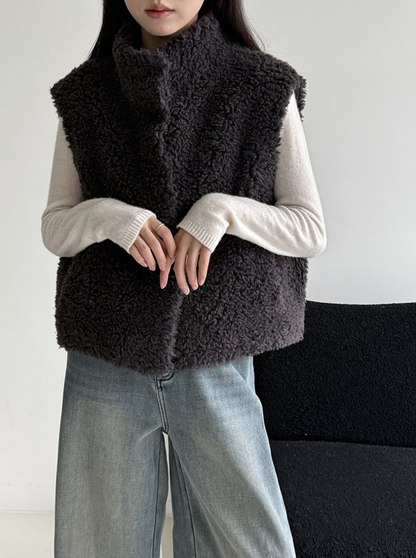 ムートンタッチショートベスト