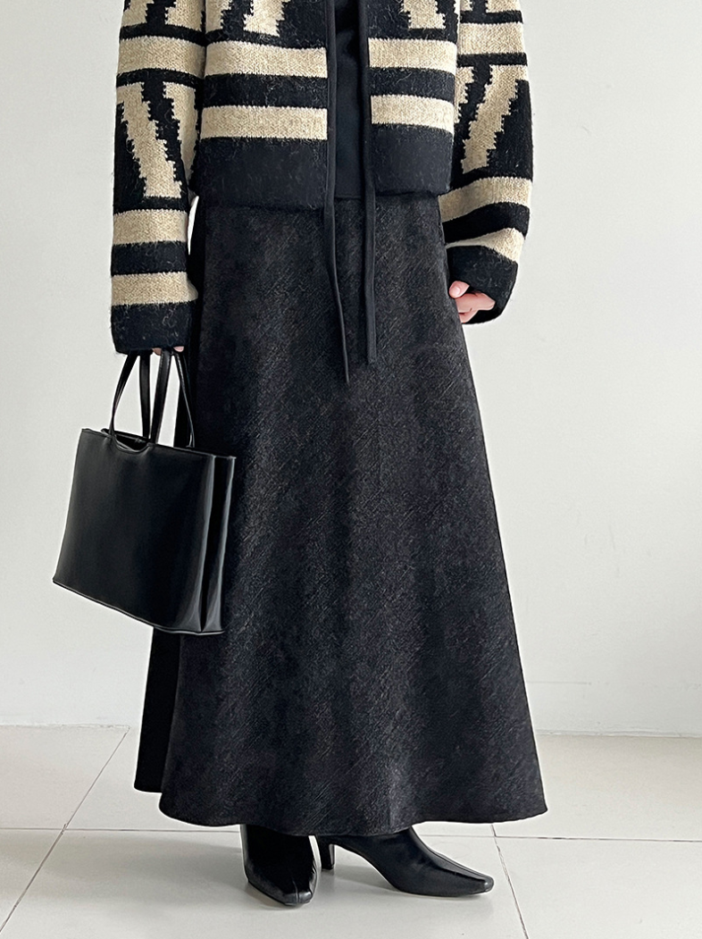 フロストタッチAラインロングスカート