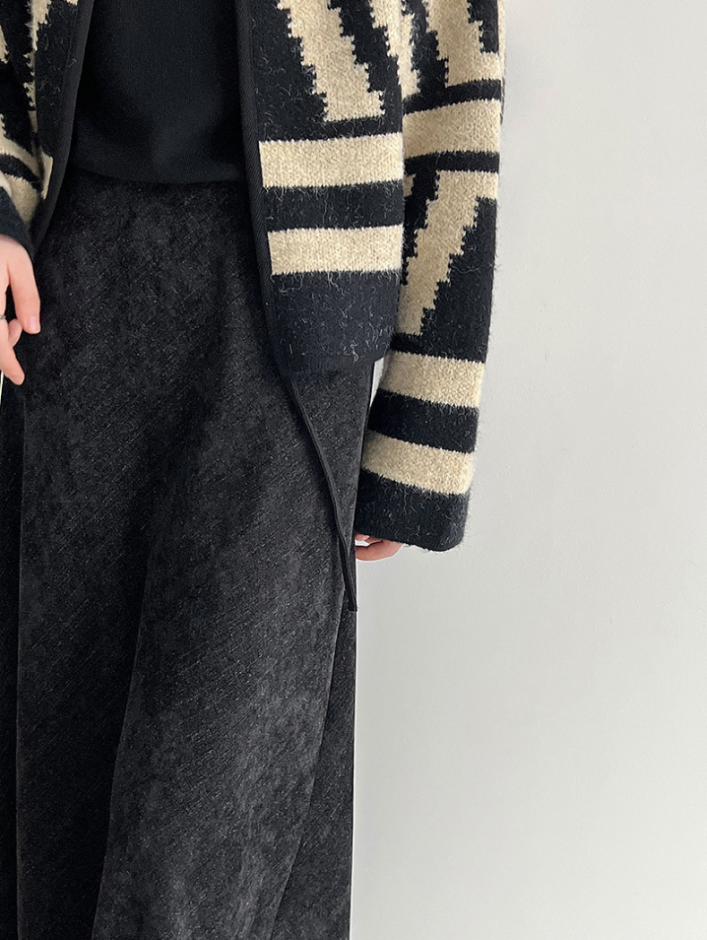 フロストタッチAラインロングスカート