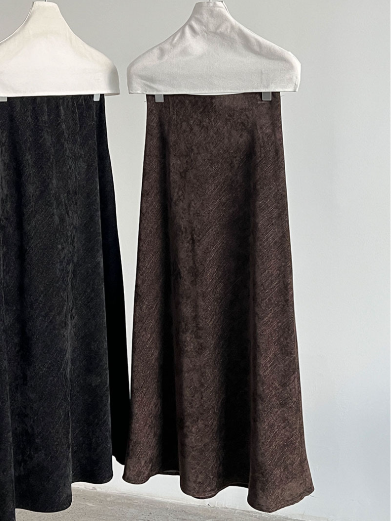 フロストタッチAラインロングスカート