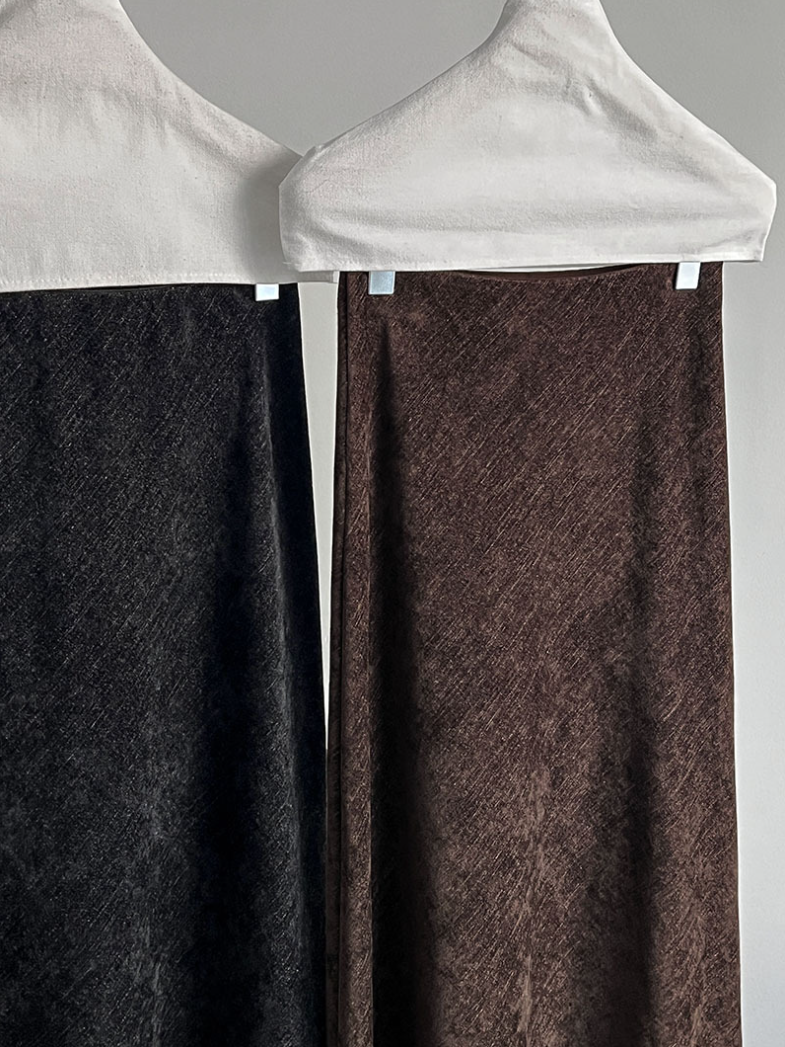 フロストタッチAラインロングスカート