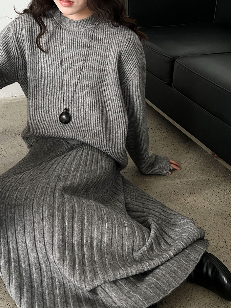 ［ SET ］ルーズフィットダメージニット×ロングスカートセット