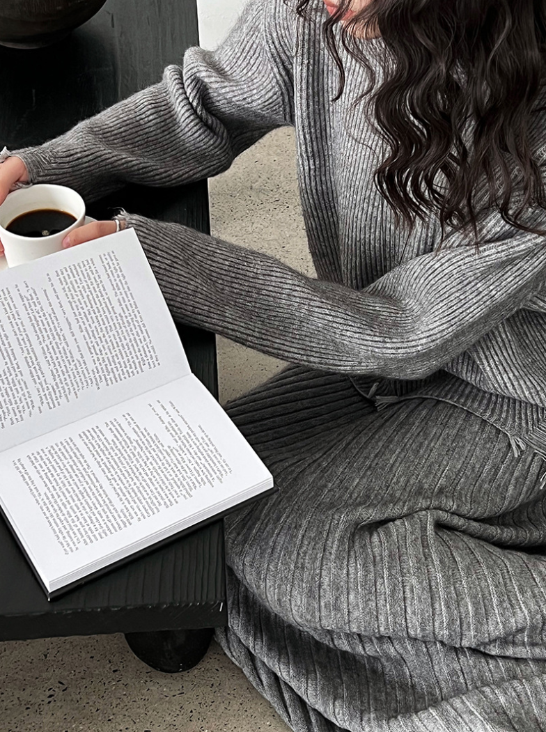 ［ SET ］ルーズフィットダメージニット×ロングスカートセット