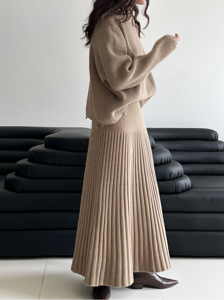 ［ SET ］ルーズフィットダメージニット×ロングスカートセット