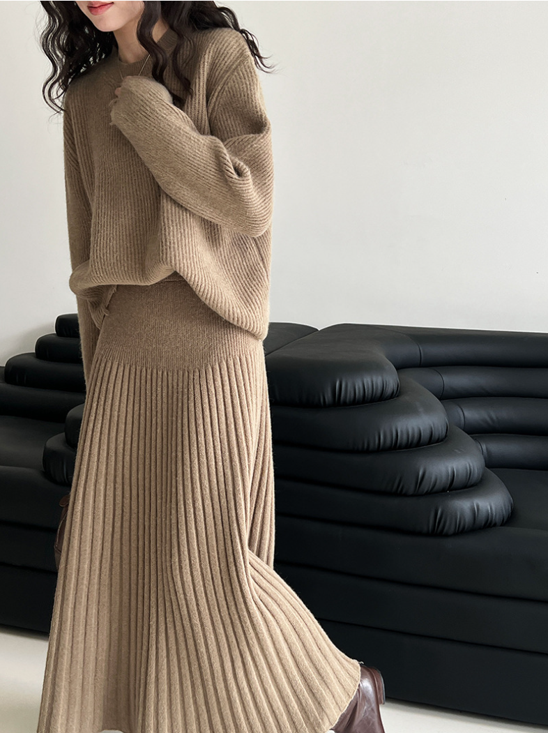 ［ SET ］ルーズフィットダメージニット×ロングスカートセット