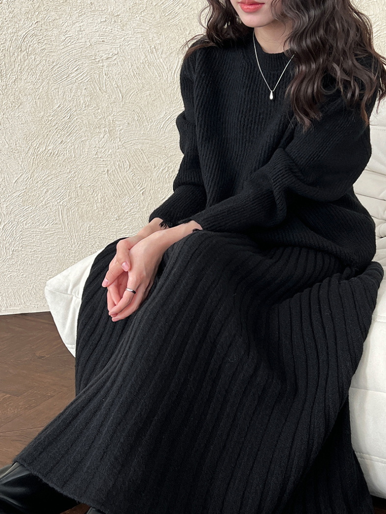 ［ SET ］ルーズフィットダメージニット×ロングスカートセット