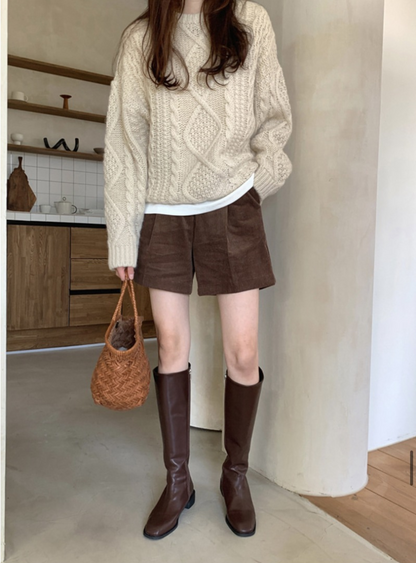 コーデュロイハイウエストタックショートパンツ