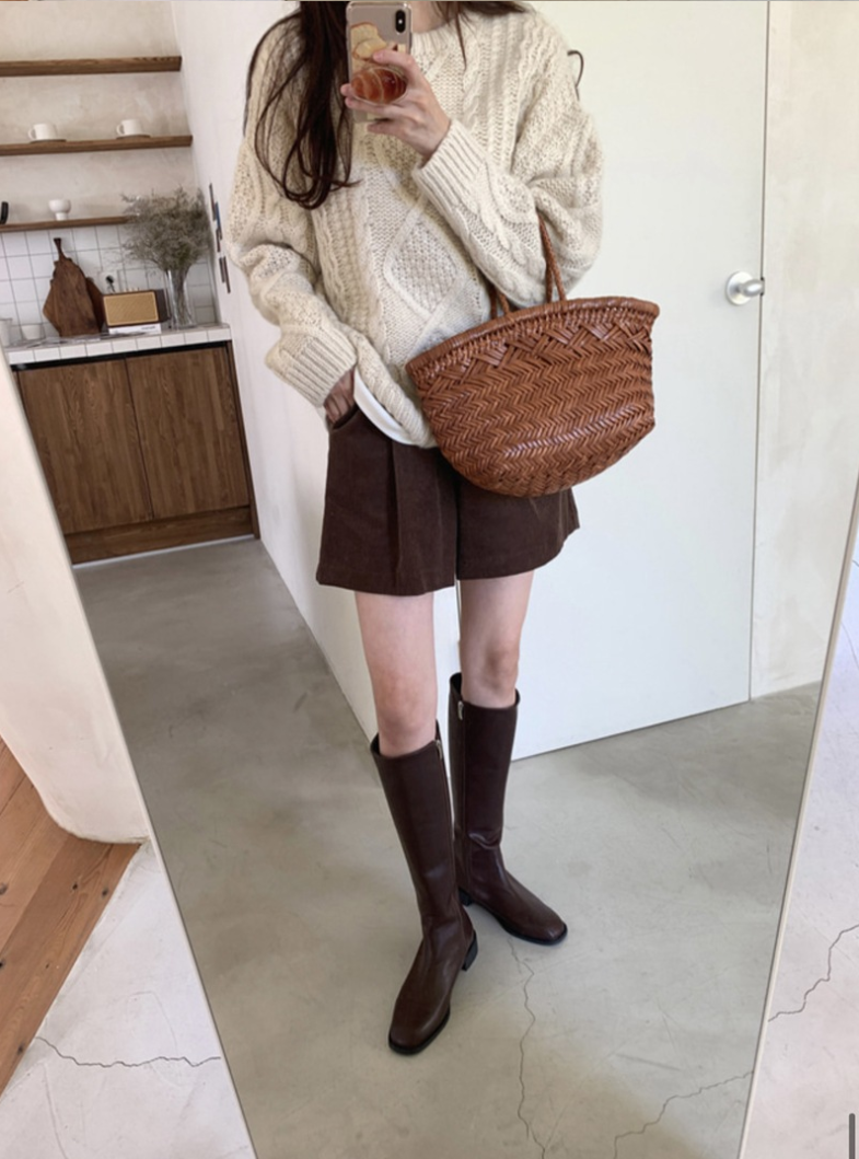 コーデュロイハイウエストタックショートパンツ