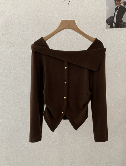 アシメオフショルボタンニットトップス