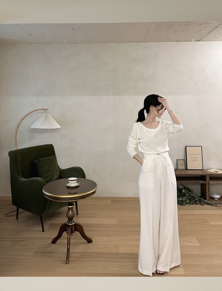 【予約】［ SET ］オフショルスウェットトップス × クラシカルラインセンタープレスワイドパンツ