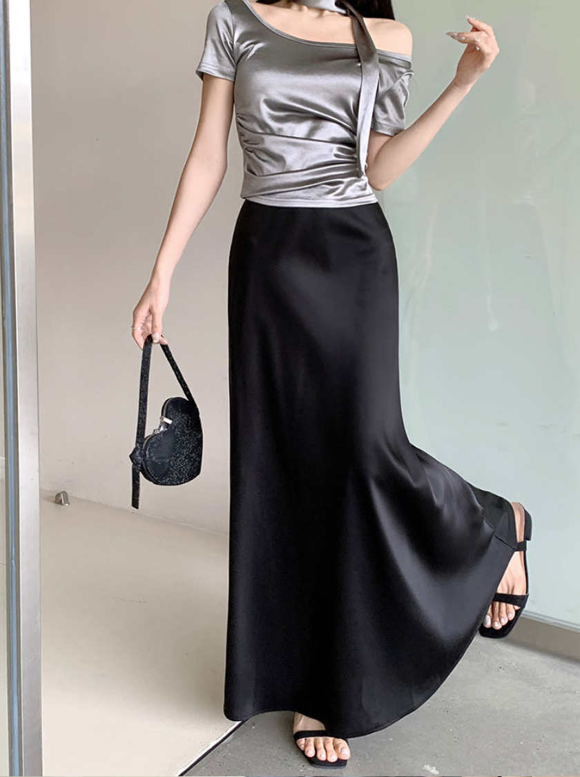 【即納】サテンマーメイドロングスカート
