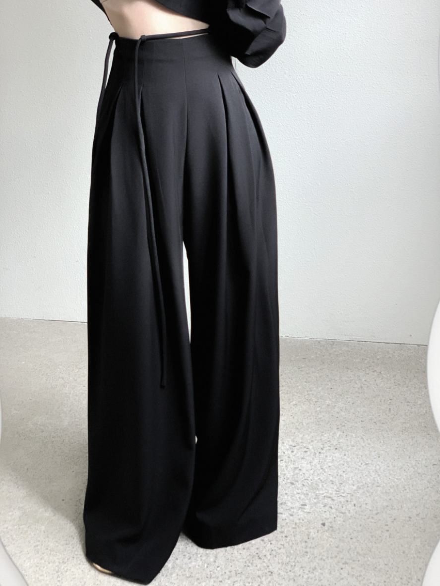 【即納 2/6(金)PM12:00～販売START】ハイウエストタックストレートパンツ