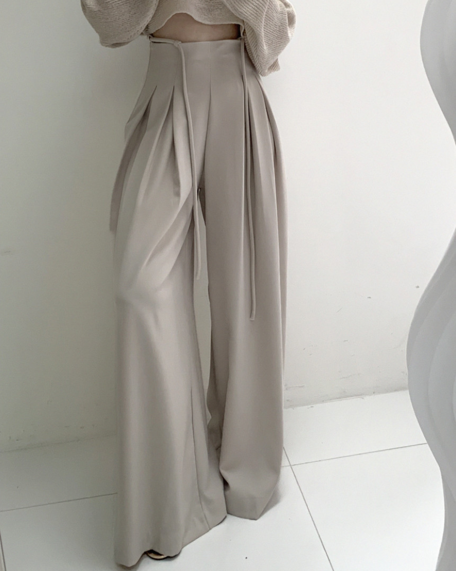 【即納 2/6(金)PM12:00～販売START】ハイウエストタックストレートパンツ