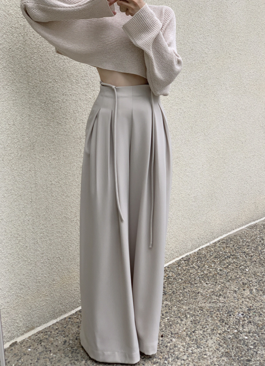 【即納 2/6(金)PM12:00～販売START】ハイウエストタックストレートパンツ