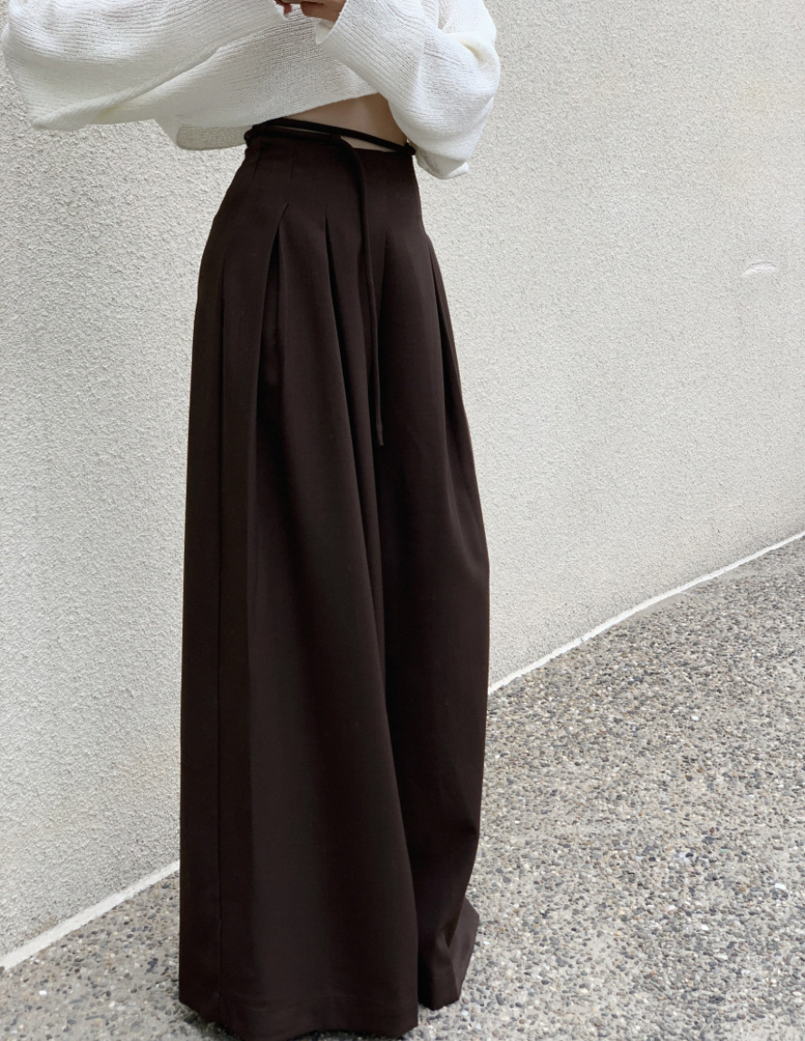 【即納 2/6(金)PM12:00～販売START】ハイウエストタックストレートパンツ